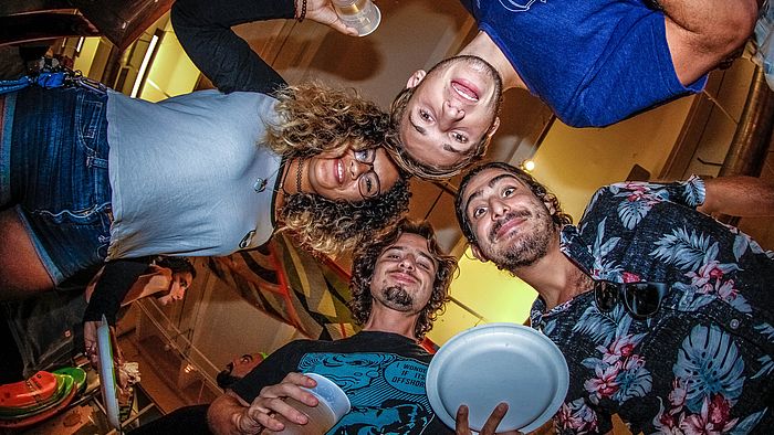 Abrakadabra: Aus der Garage wird ein Partyraum