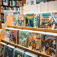 Sammleredition: Sammlerstücke im Lagerraum einlagern